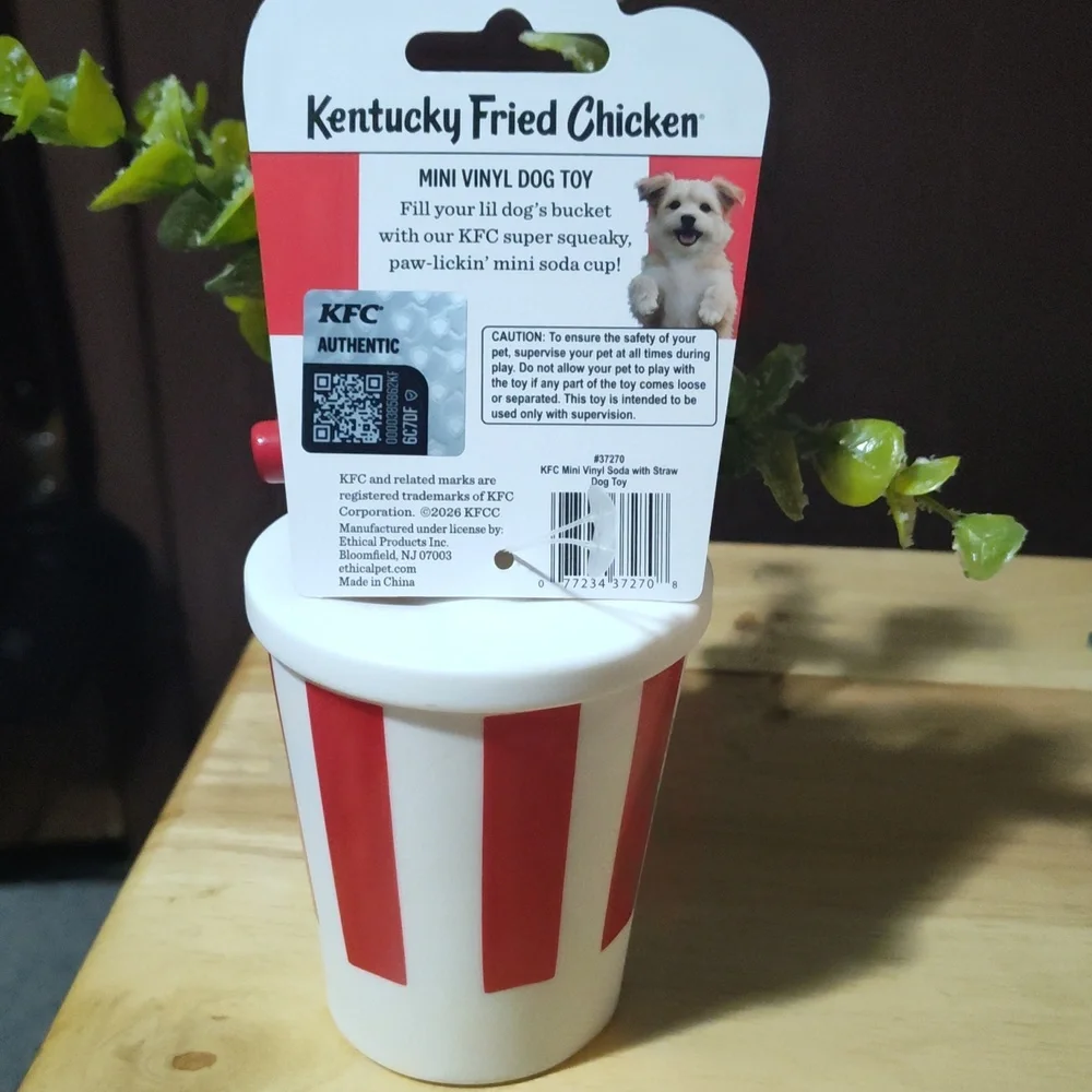 Mini Soda Cup Vinyl Dog Toy - White & Red With Sound